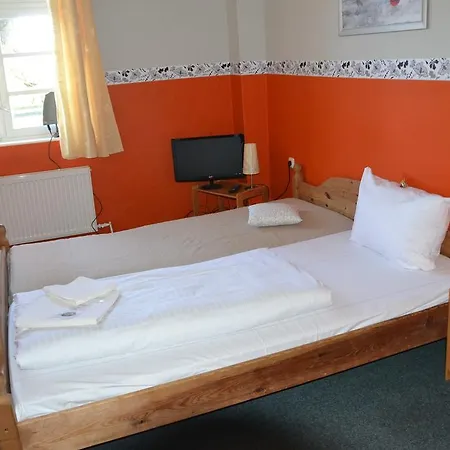 Tonenburg Hotel