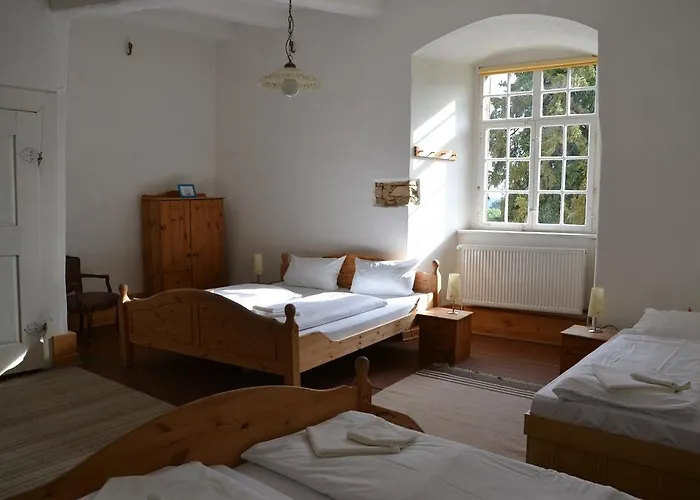 Tonenburg 2* 혹스터